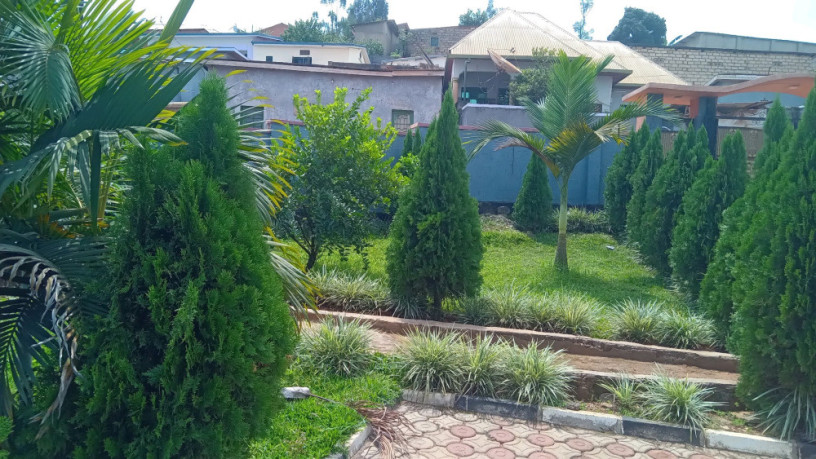 kigali-house-for-sale-in-nyamirambo-big-3