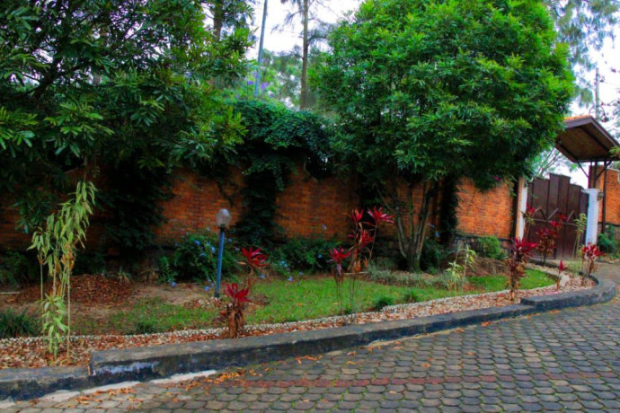 ep-065-nyarutarama-nyarutarama-very-big-office-for-rent-at-good-price-in-kigali-rwanda-big-1