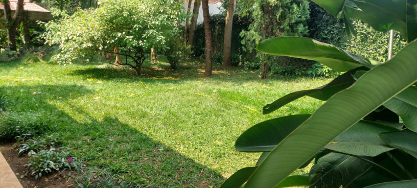 kigali-semi-furnished-villa-available-for-rent-in-gacuriro-big-2