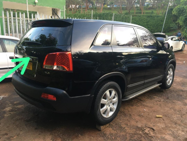 kia-sorento-big-0