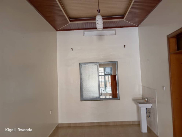 kigali-beautiful-house-for-rent-in-kibagabaga-big-1