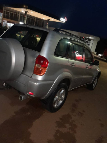 toyota-rav4-big-3