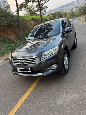 toyota-rav4-big-2