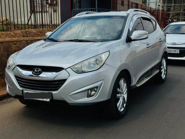 bere-366-cm-hyundai-tucson-in-good-condition-is-available-for-sale-big-4