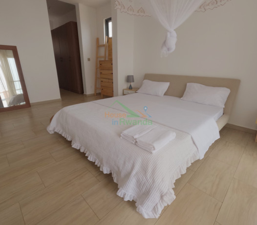 kigali-modern-3-bedroom-furnished-apartment-for-rent-in-rebero-big-5