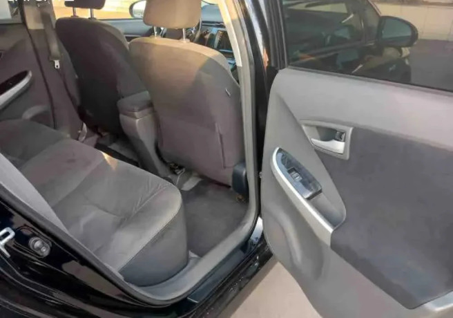 toyota-prius-hybrid-2012-for-sale-big-4