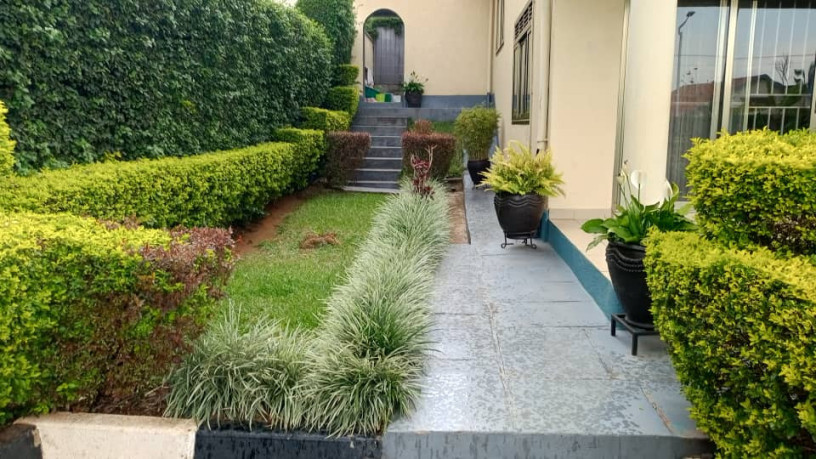 gacuriro-furnished-house-for-rent-in-kigali-big-2