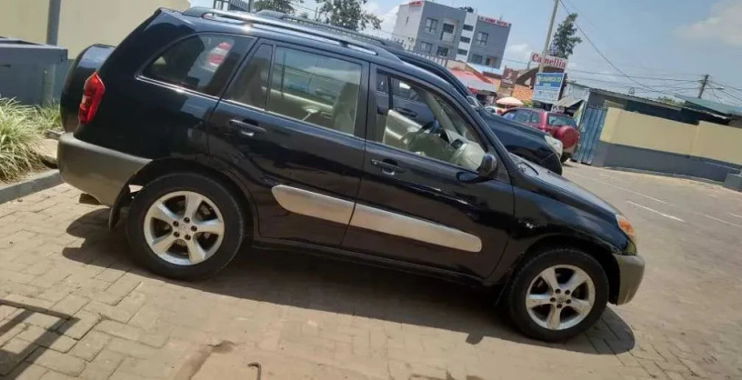 toyota-rav4-big-3