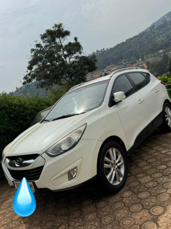 hyundai-tucson-big-0