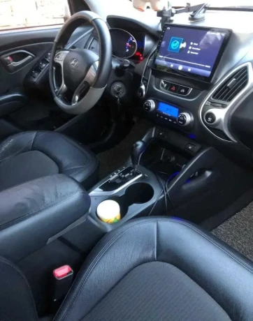 hyundai-tucson-big-0