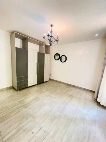 gacuriro-fully-furnished-5bedrooms-house-for-rent-at-4000-in-good-location-big-14