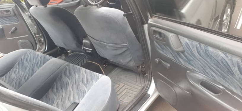 toyota-carina-e-big-0