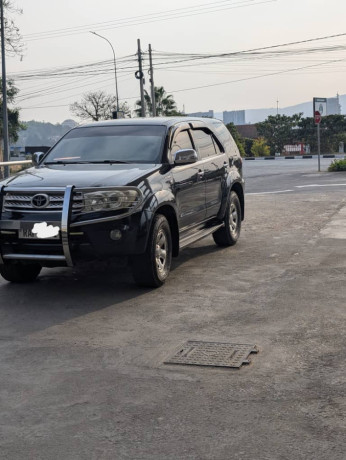 toyota-fortuner-big-1