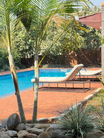 house-with-swimming-pool-for-sale-big-2