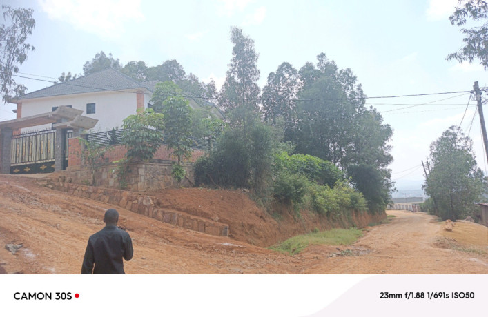 kicukiro-nyanza-near-mount-kenya-university-big-land-for-sale-in-good-neighborhood-big-7