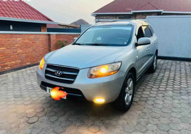 hyundai-santa-fe-2007-for-sale-big-3