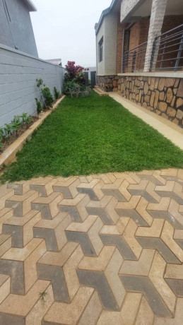 rusororo-unfurnished-house-for-rent-in-kigali-big-5