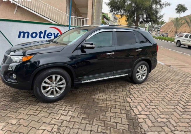 kia-sorento-2012-for-sale-on-promotion-big-2