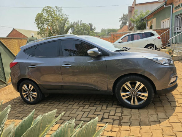 bb-073-very-nice-and-cheapest-car-for-sale-big-11