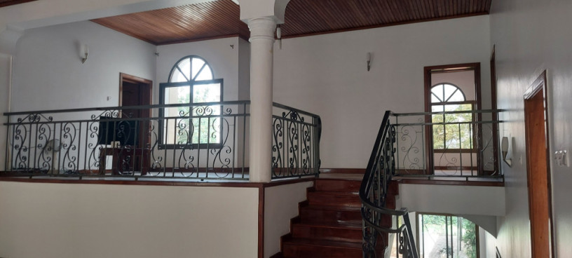 kigali-family-villa-available-for-rent-in-nyarutarama-big-2