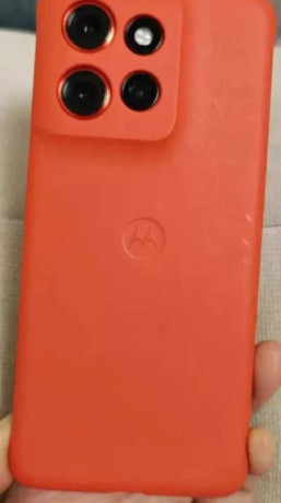 motorola-s50-new-electronics-from-to-rwanda-cheap-price-big-0