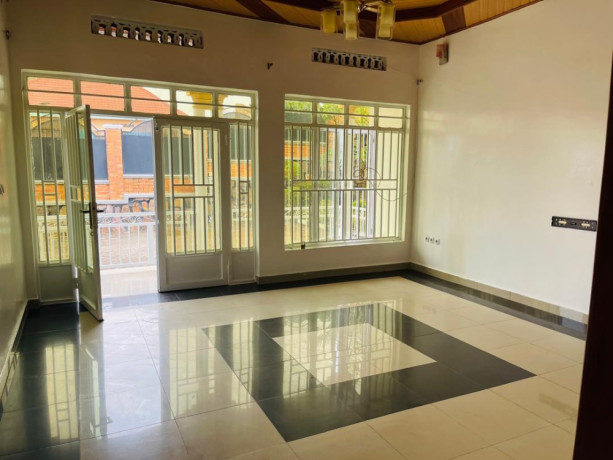 kigali-unfurnished-house-for-rent-in-kimironko-big-5