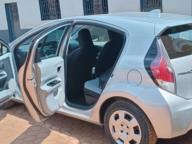 bere-338-cm-2016-toyota-prius-in-good-condition-is-available-for-sale-250780675812-big-3