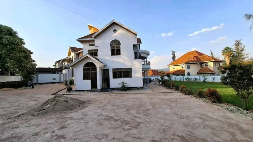 beautiful-full-furnished-house-for-rent-in-gacuriro-big-2