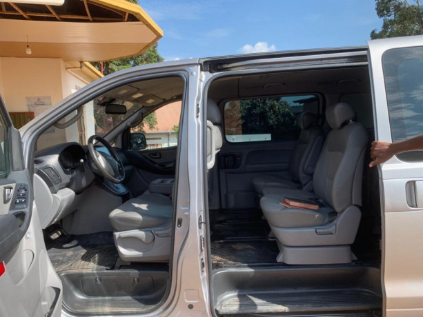 bere-339-2011-hyundai-starexhyundai-h-1-in-good-condition-is-available-for-sale-big-6