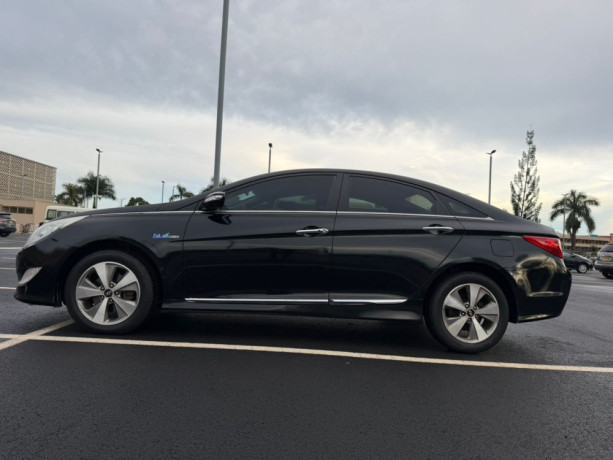 hyundai-sonata-big-2