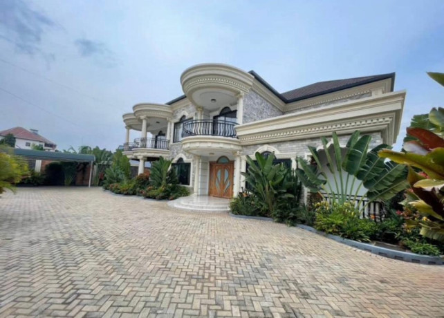 kigali-spacious-villa-available-for-rent-in-gacuriro-big-0