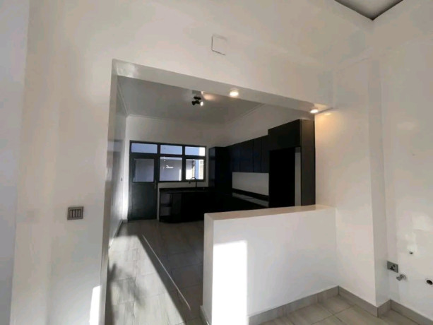 kagugu-unfurnished-4bedrooms-house-for-rent-at-1000-in-good-location-big-5