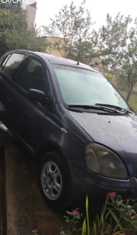 toyota-yaris-manuel-for-sale-big-2