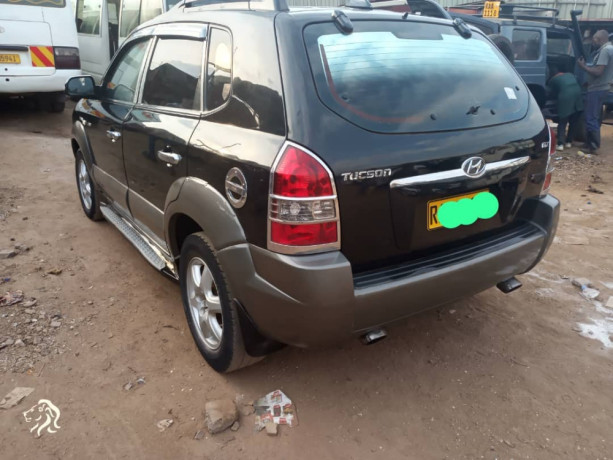 hyundai-tucson-big-1