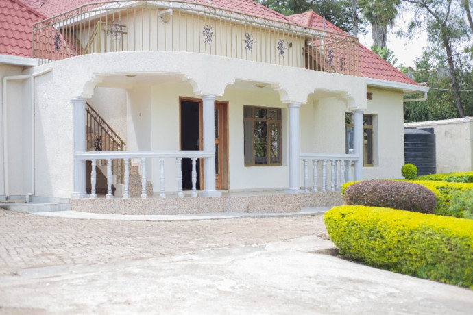 tb-009-kibagabaga-kibagabaga-very-nice-and-cheapest-house-for-sale-near-kigali-christian-school-big-0