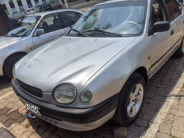 toyota-corolla-big-2