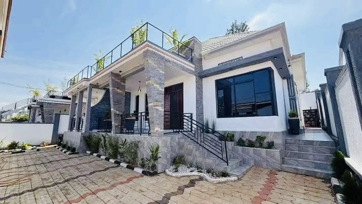 kigali-rwanda-house-for-sale-in-kanombe-busanza-big-0