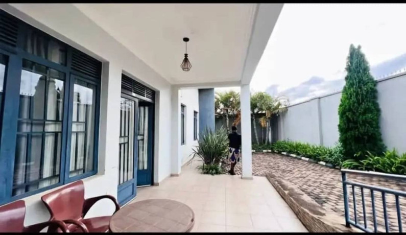 kabeza-3-beds-2-baths-furnished-house-at-800k-for-rent-in-kigali-big-4