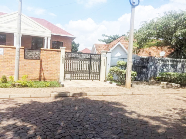 bere-62-meb-kagaramakagarama-beautiful-furnished-house-for-rent-in-kigali-rwanda-big-0