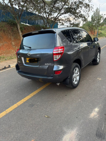 toyota-rav4-big-1