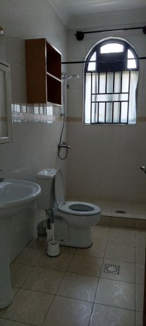 kigali-unfurnished-family-house-available-for-rent-in-kacyiru-big-8