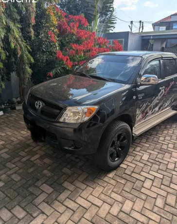 toyota-vigo-big-0
