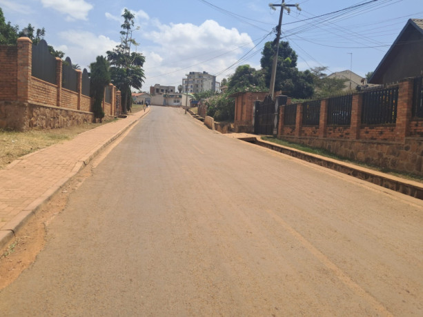 kicukiro-kagarama-residential-plot-for-sale-150million-big-3