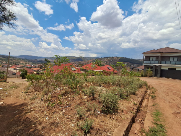 kimironko-residential-plot-for-sale-130million-big-2