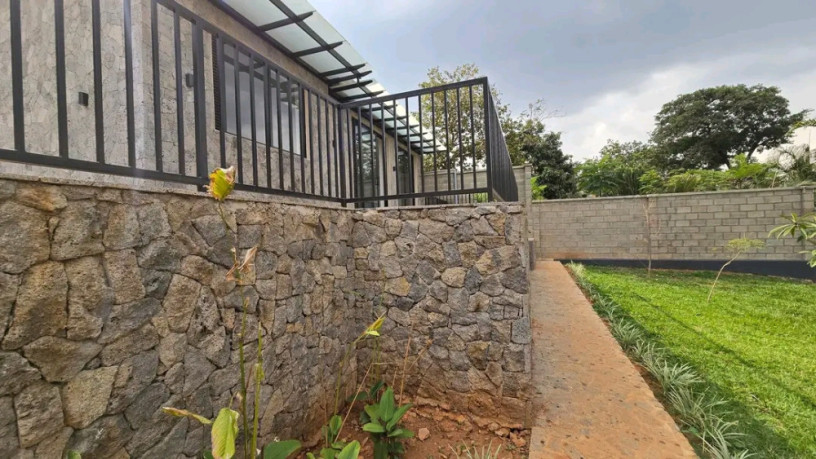spacious-house-available-for-rent-at-kiyovu-big-1