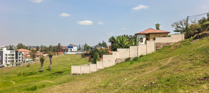 nyarutarama-plot-for-sale-500m-big-4