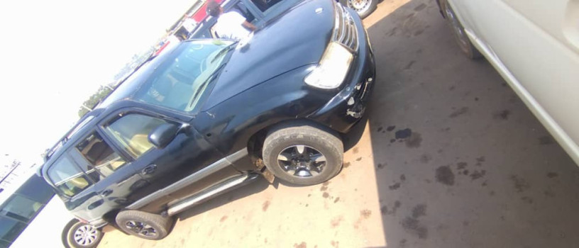toyota-land-cruiser-big-2