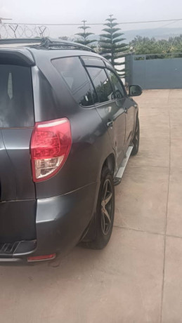 toyota-rav4-big-0