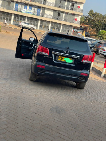 hyundai-santafe-big-1