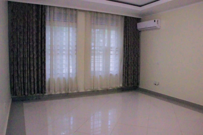 family-villa-available-for-rent-in-nyarutarama-big-5